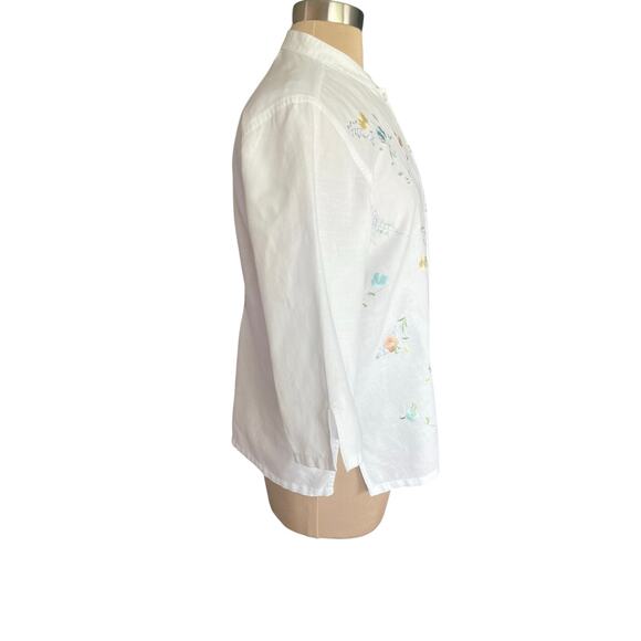 ERIKA White Linen Cotton Button Front Top MED Floral Embroidery Cottage Coastal - Picture 3 of 11